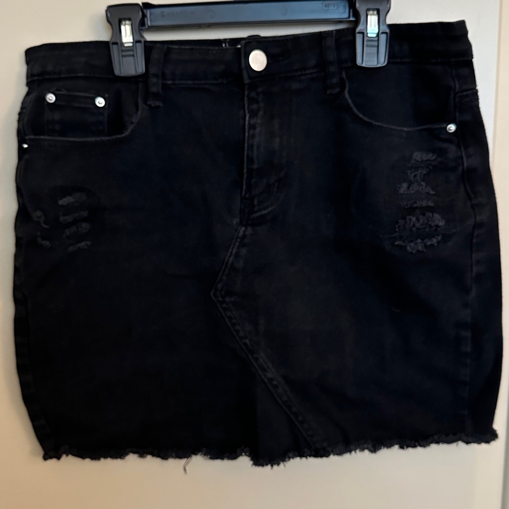 Just Quella Black Distressed Denim Skirt XL